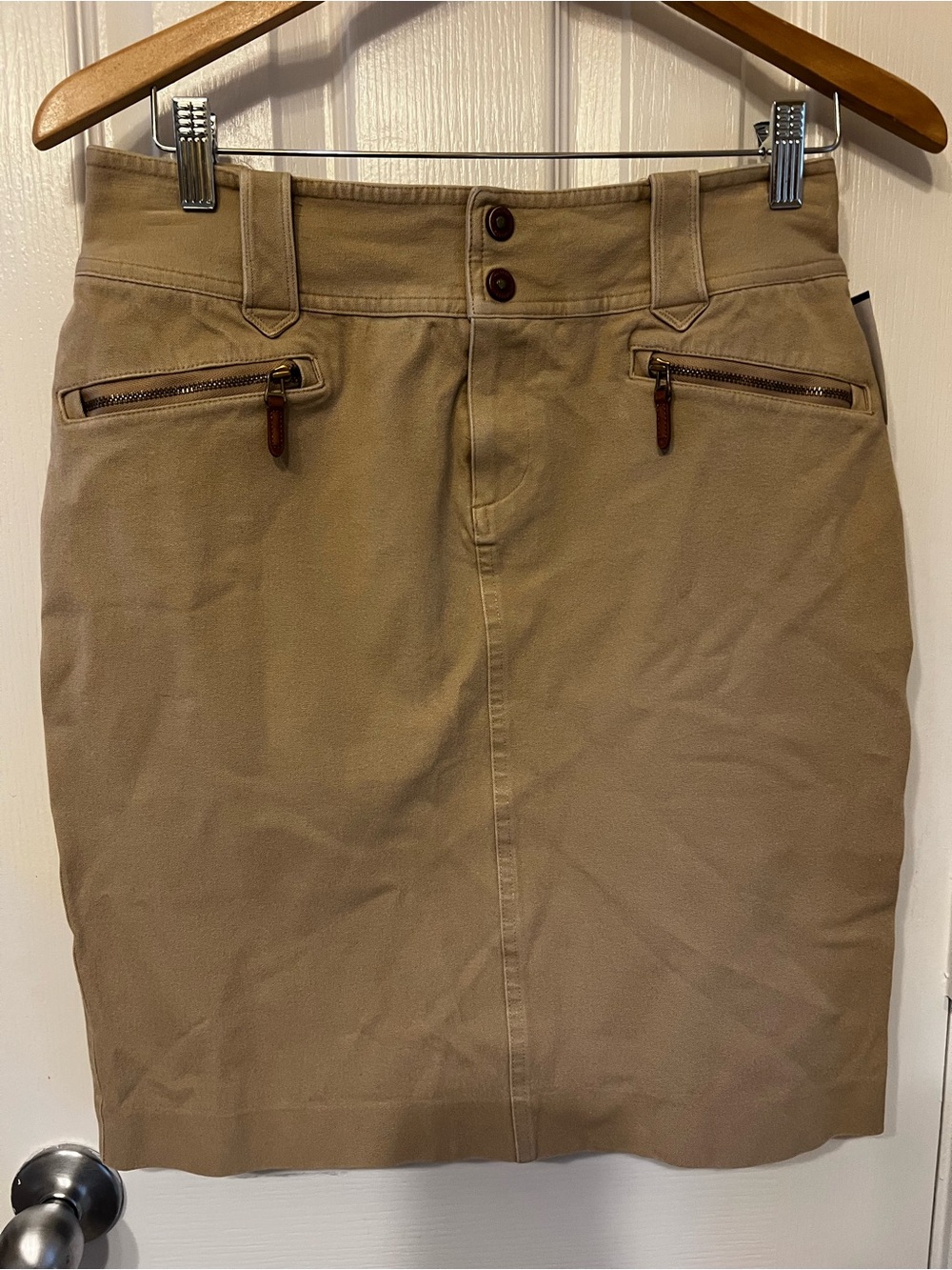Lauren Ralph Lauren Tan Khaki Utility Pencil Skirt. Size 6